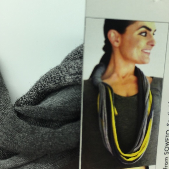 Strings Necklace - Picture 4 of 8